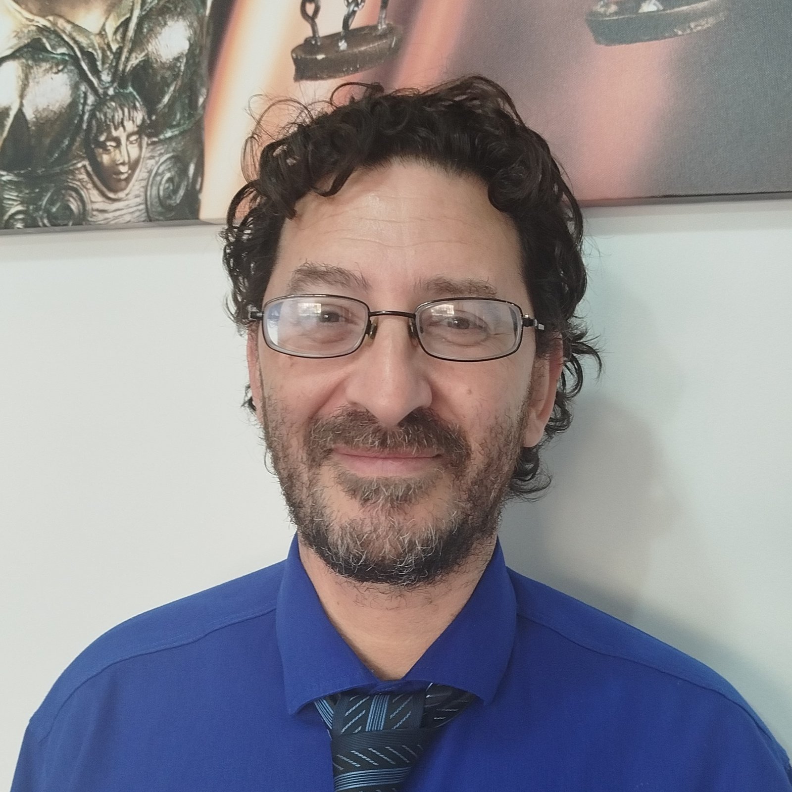 Dr. Carlos Martín Lanas